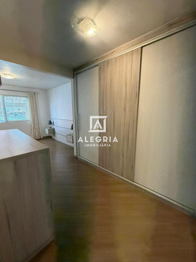 Linda Casa semi mobiliada em condominio fechado no Bairro Jardim Italia em São José dos Pinhais