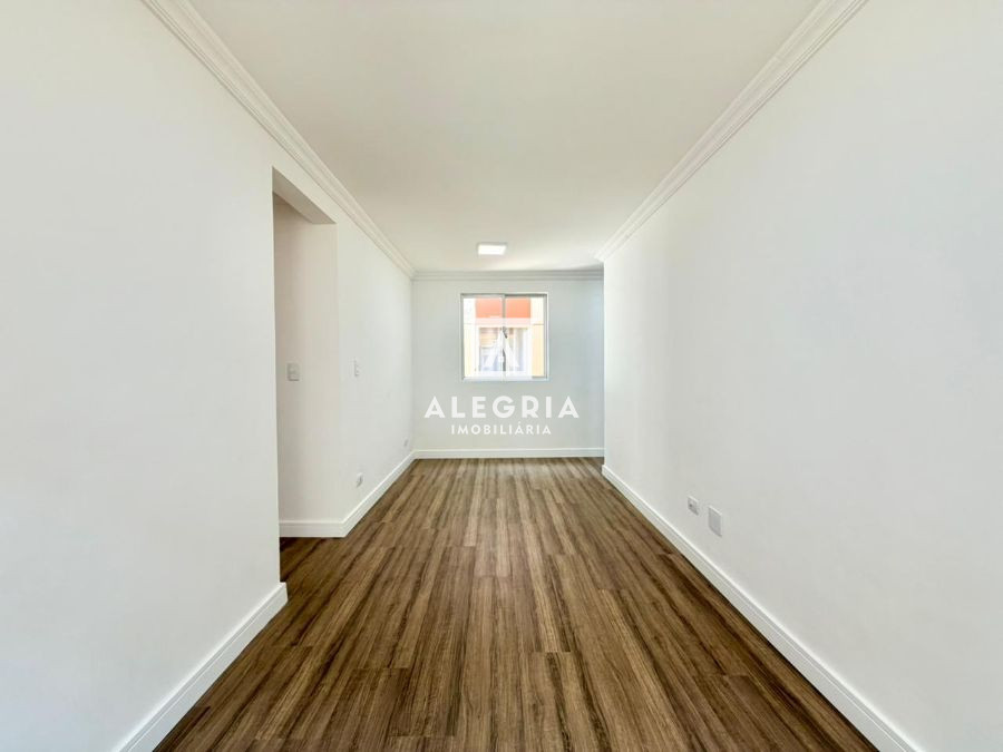 Lindo Apartamento Contendo 02 Dormitórios no Afonso Pena em São José dos Pinhais