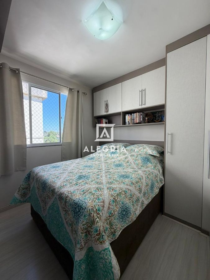 Lindo Apartamento semi mobiliado no bairro Colonia Rio Grande em São José dos Pinhais