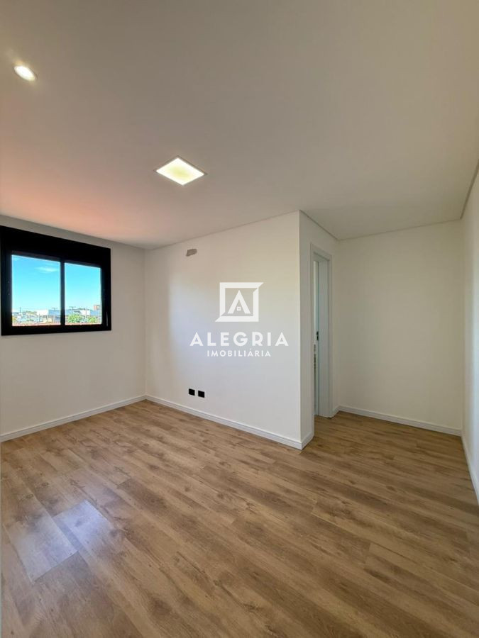 Lindo Sobrado Alto Padrão Contendo 03 Suites na Boneca do Iguaçu em São José dos Pinhais