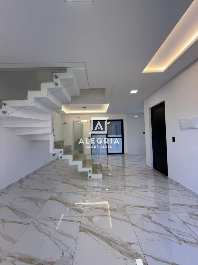 Lindo Sobrado Alto Padrão Contendo 03 Suites na Boneca do Iguaçu em São José dos Pinhais