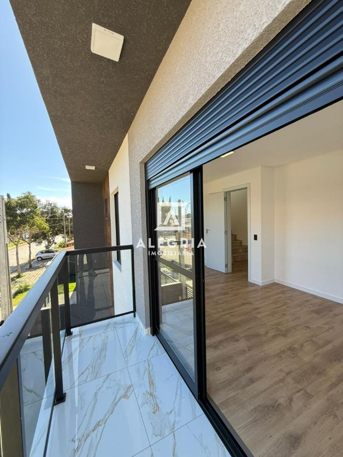 Lindo Sobrado Alto Padrão Contendo 03 Suites na Boneca do Iguaçu em São José dos Pinhais