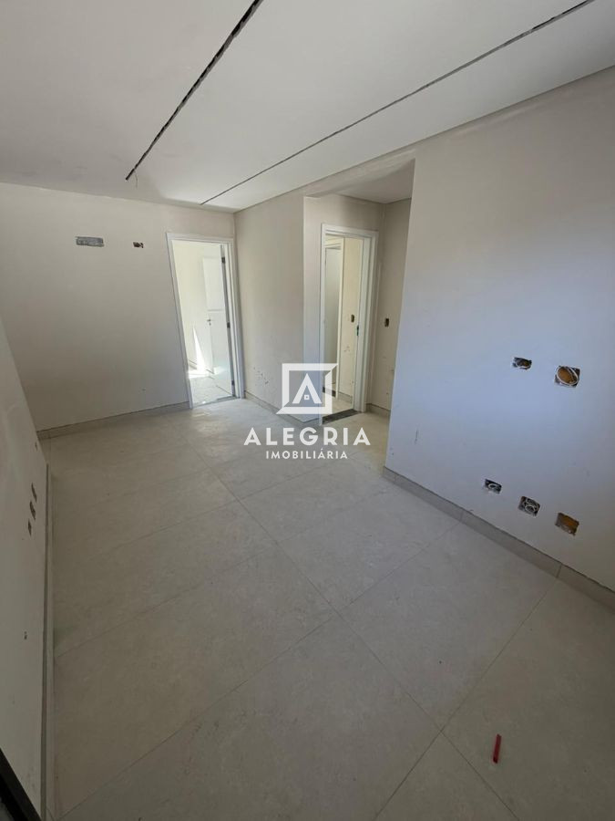 Linda Casa no bairro Santo Antonio em São José dos Pinhais