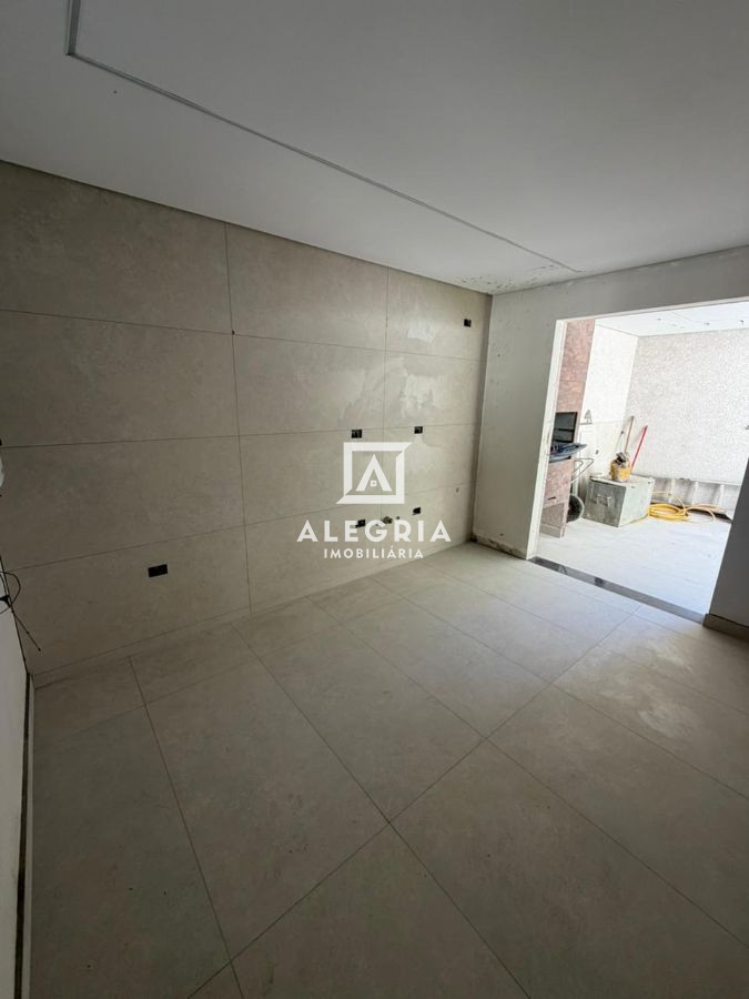 Linda Casa no bairro Santo Antonio em São José dos Pinhais