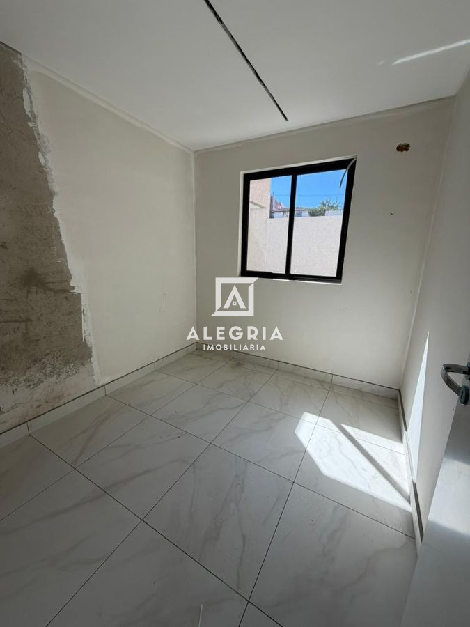 Linda Casa no bairro Santo Antonio em São José dos Pinhais
