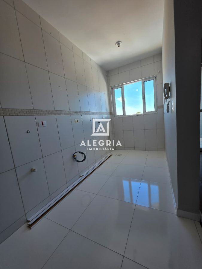 Excelente Apartamento 03 Dormitórios no Bairro Urano em São José dos Pinhais