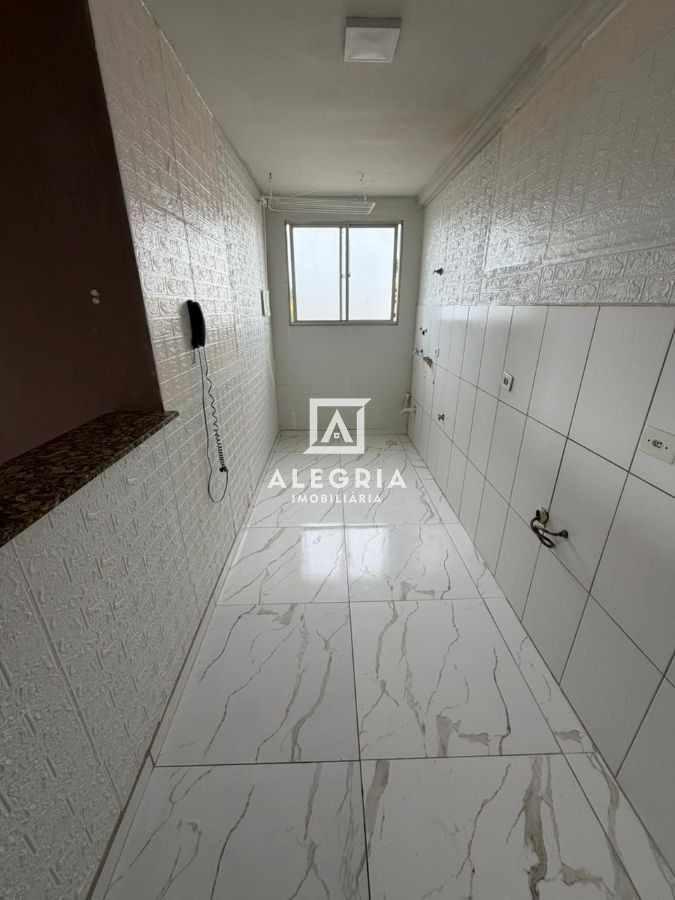 Apartamento no bairro Costeira em São José dos Pinhais