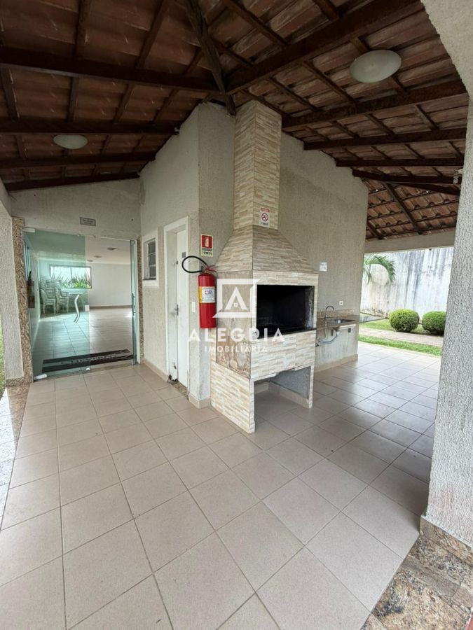 Apartamento no bairro Costeira em São José dos Pinhais