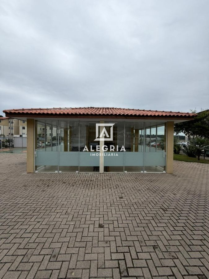 Lindo Apartamento no bairro Colonia Rio Grande em São José dos Pinhais