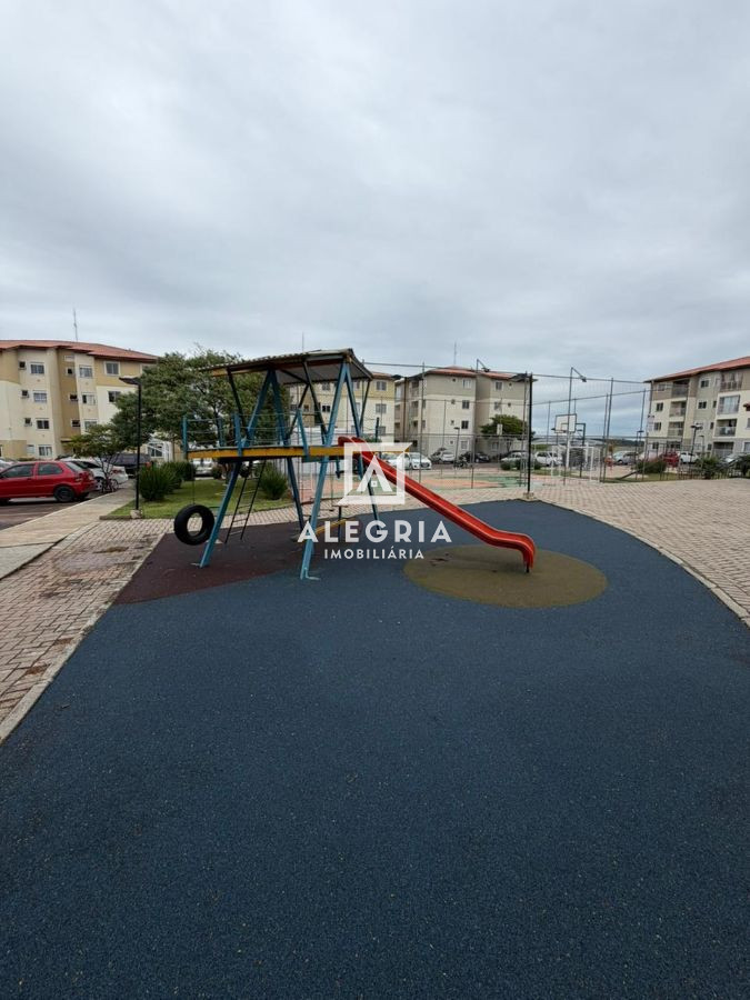Lindo Apartamento no bairro Colonia Rio Grande em São José dos Pinhais