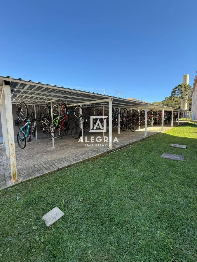 Apartamento terreo no Bairro Santo Antonio em São José dos Pinhais