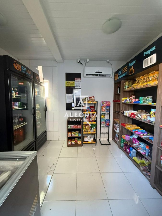 Apartamento terreo no Bairro Santo Antonio em São José dos Pinhais
