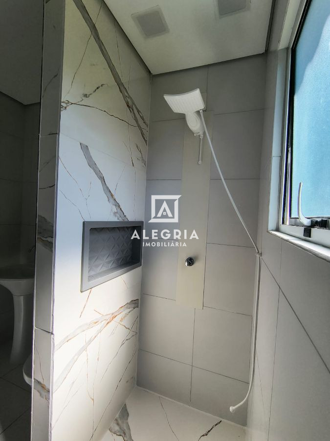 Apartamento no bairro Campo Largo da Roseira em São José dos Pinhais