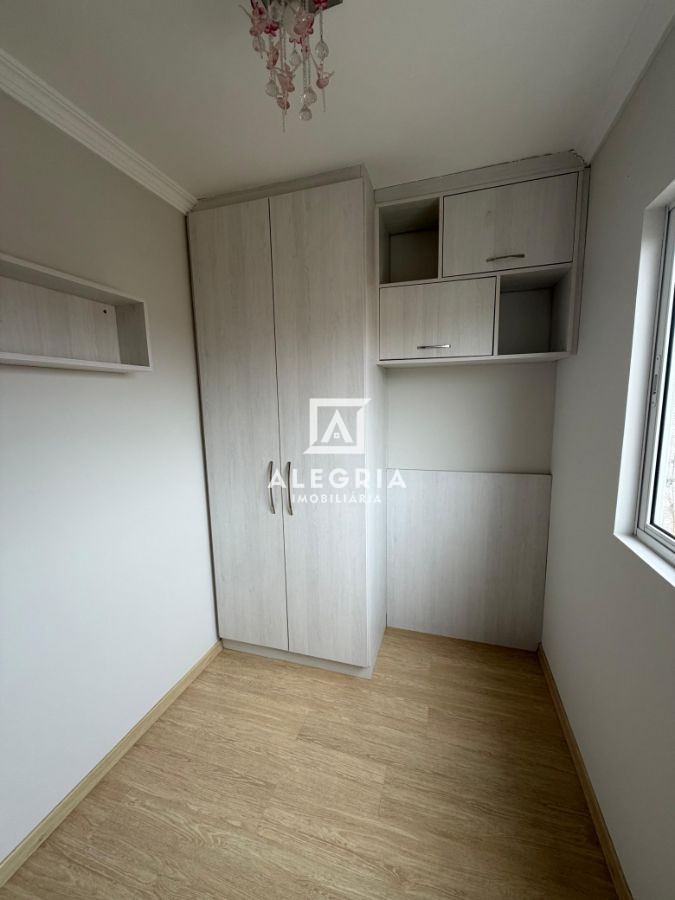 Lindo Apartamento Semi Mobiliado Contendo 03 Dormitórios no Afonso Pena em São José dos Pinhais