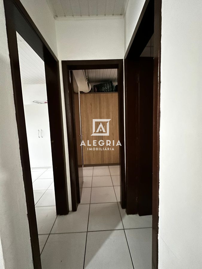 Casa sobreposta 2 dormitórios no bairro Quississana em São José dos Pinhais