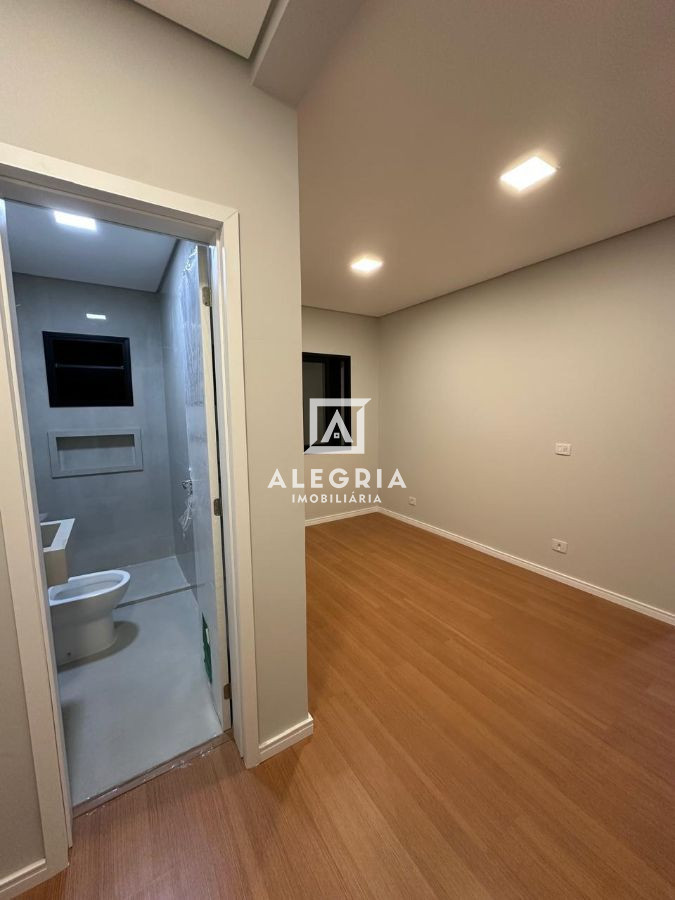 Linda Casa Contendo 03 Dormitórios Sendo 01 Suite no Jardim Cruzeiro em São José dos Pinhais