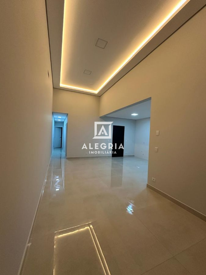 Linda Casa Contendo 03 Dormitórios Sendo 01 Suite no Jardim Cruzeiro em São José dos Pinhais