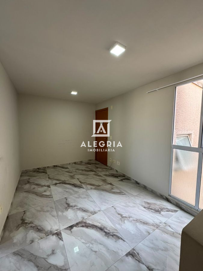 Lindo Apartamento semi mobiliado no bairro Colonia Rio Grande em São José dos Pinhais em São José dos Pinhais