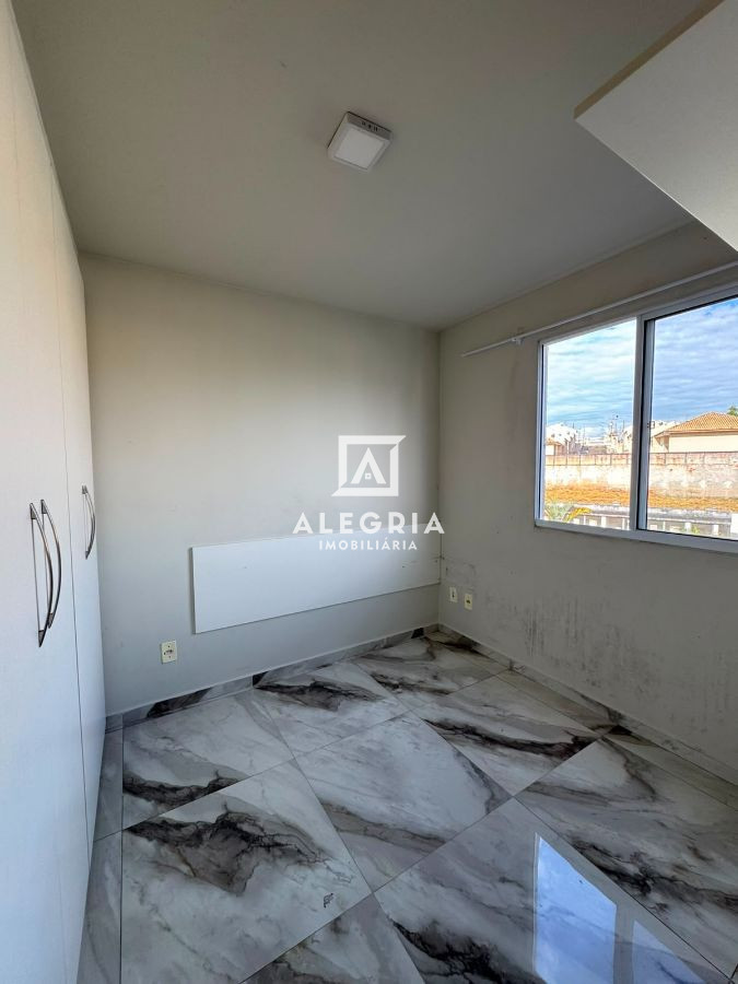Lindo Apartamento semi mobiliado no bairro Colonia Rio Grande em São José dos Pinhais em São José dos Pinhais
