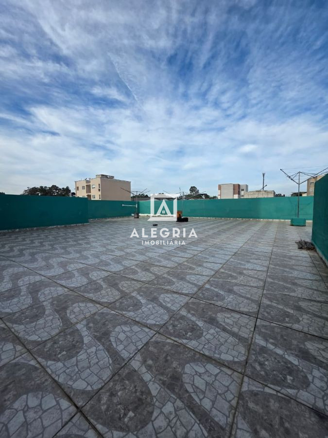 Excelente Apartamento 02 Dormitórios, com 02 Vagas Cobertas de Garagem em São José dos Pinhais