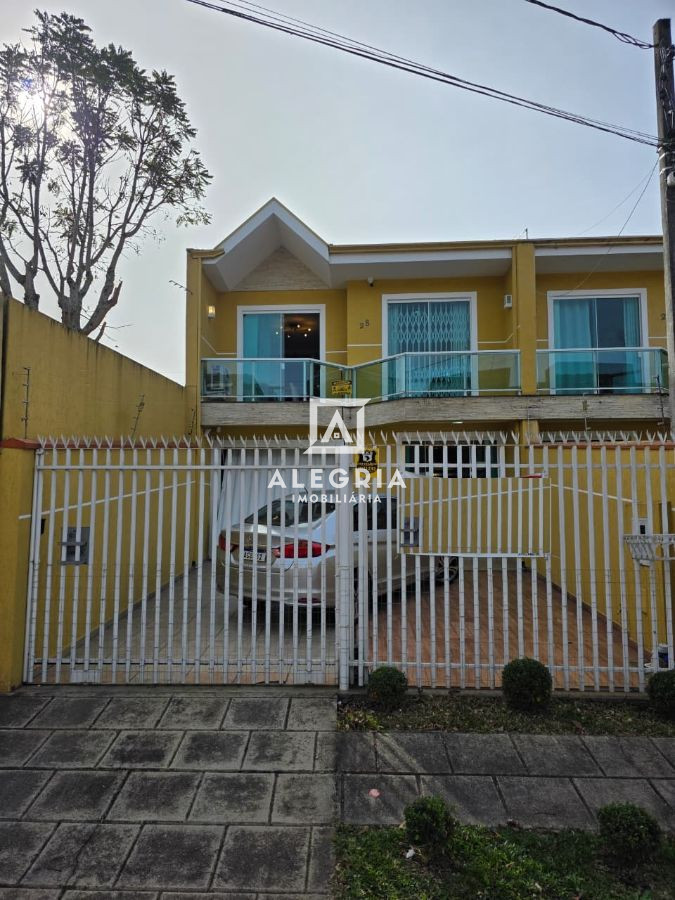 Excelente Sobrado Semi-Mobiliado 03 Dormitórios Sendo 01 Suíte no Bairro Aristocrata em São José dos Pinhais