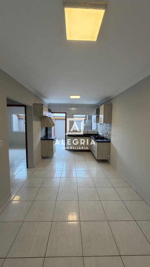 Linda Casa em Condominio no Montreal Contendo 03 Dormitórios e Espaço Gourmet em São José dos Pinhais