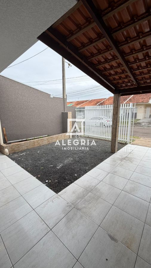 Linda Casa em Condominio no Montreal Contendo 03 Dormitórios e Espaço Gourmet em São José dos Pinhais