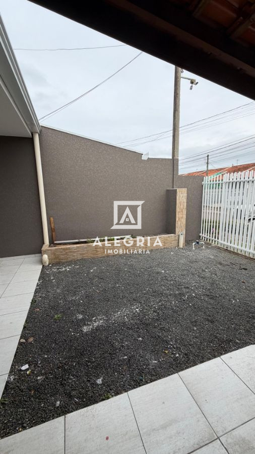 Linda Casa em Condominio no Montreal Contendo 03 Dormitórios e Espaço Gourmet em São José dos Pinhais