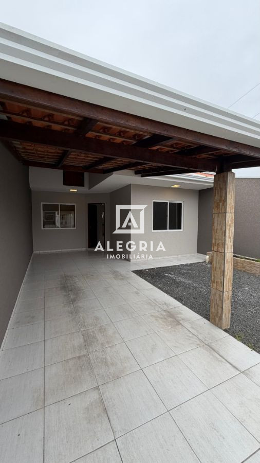 Linda Casa em Condominio no Montreal Contendo 03 Dormitórios e Espaço Gourmet em São José dos Pinhais