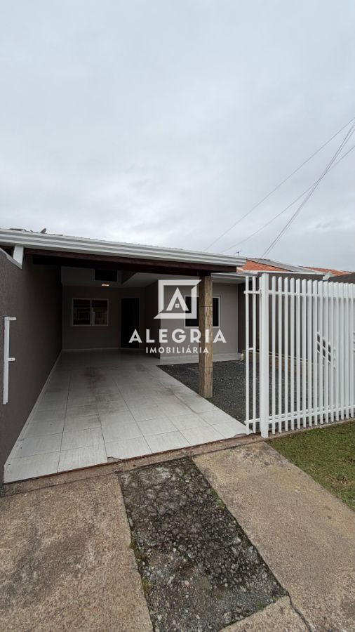 Linda Casa em Condominio no Montreal Contendo 03 Dormitórios e Espaço Gourmet em São José dos Pinhais