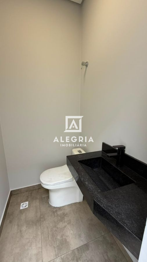 Linda Casa Alto Padrão Contendo 04 Dormitórios Sendo 01 Suite no Aguas Belas em São José dos Pinhais
