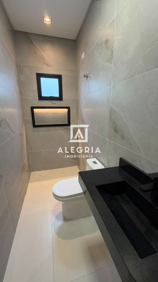 Linda Casa Alto Padrão Contendo 04 Dormitórios Sendo 01 Suite no Aguas Belas em São José dos Pinhais