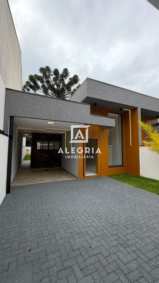 Linda Casa Alto Padrão Contendo 04 Dormitórios Sendo 01 Suite no Aguas Belas em São José dos Pinhais