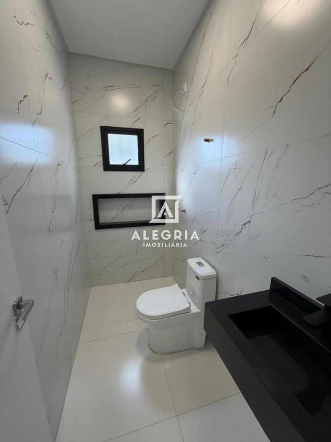 Linda Casa Contendo 03 Dormitórios no Jardim Cruzeiro em São José dos Pinhais