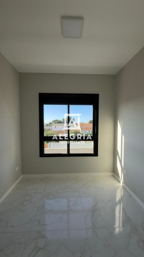 Lindo Apartamento no Centro Contendo 03 Dormitórios Sendo 01 Suite e 02 Vagas em São José dos Pinhais