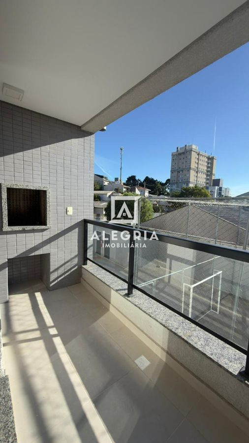 Lindo Apartamento no Centro Contendo 03 Dormitórios Sendo 01 Suite e 02 Vagas em São José dos Pinhais