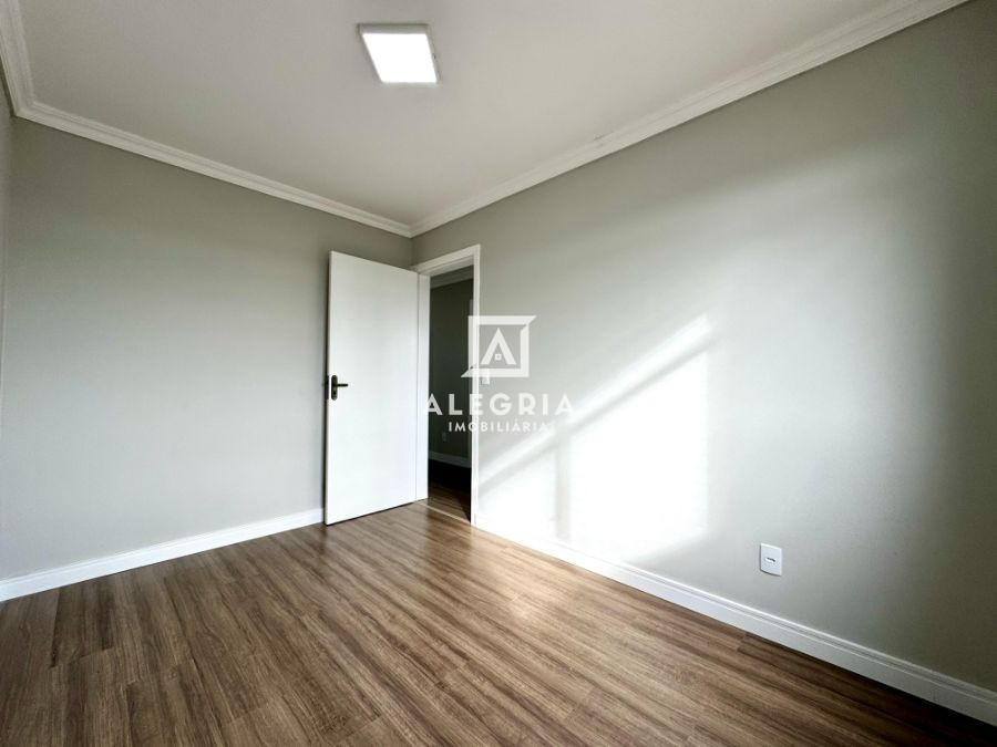 Lindo Apartamento Reformando Contendo 02 Dormitórios no Guatupe em São José dos Pinhais