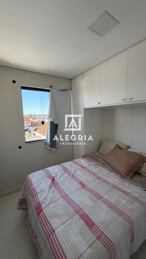 Lindo Apartamento Semi Mobiliado Contendo 02 Dormitórios no Afonso Pena em São José dos Pinhais