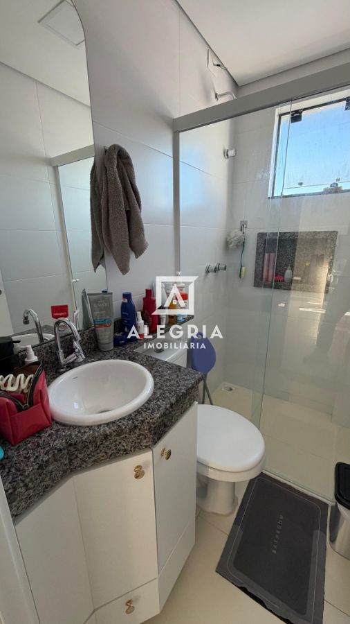 Lindo Apartamento Semi Mobiliado Contendo 02 Dormitórios no Afonso Pena em São José dos Pinhais