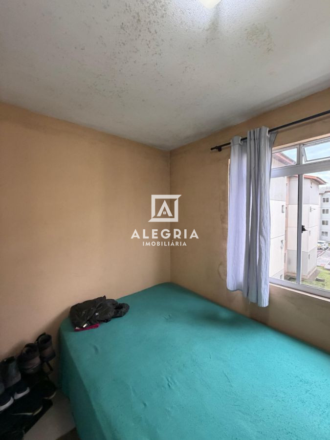 Apartamento Contendo 02 Dormitórios no Guatupe em São José dos Pinhais