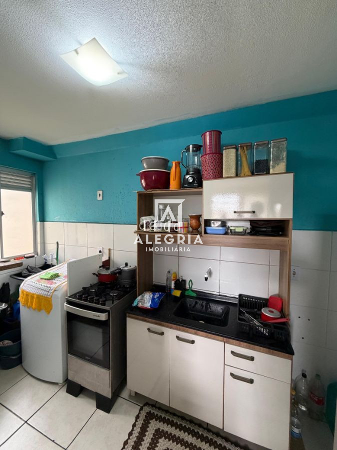Apartamento Contendo 02 Dormitórios no Guatupe em São José dos Pinhais