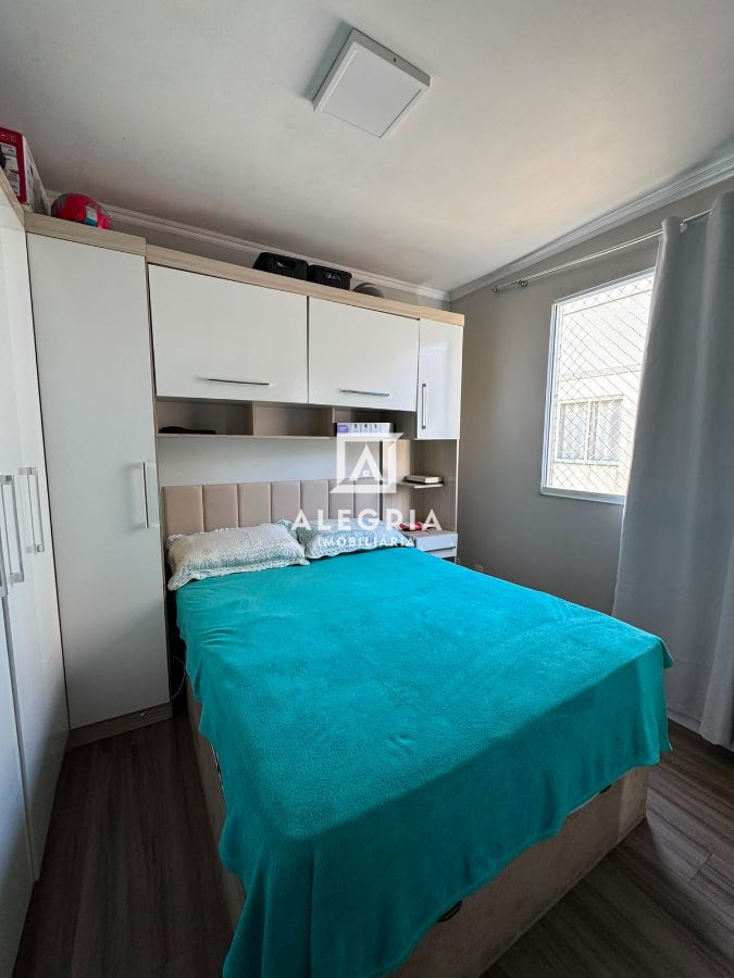 Lindo Apartamento semi mobiliado no bairro Colonia Rio Grande em São José dos Pinhais