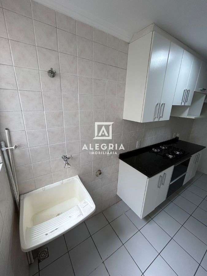 Lindo Apartamento semi mobilado no Bairro Santo Antonio em São José dos Pinhais