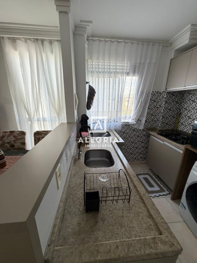 Lindo Apartamento Semi Mobiliado 02 Dormitórios no Residencial Casa Blanca em São José dos Pinhais