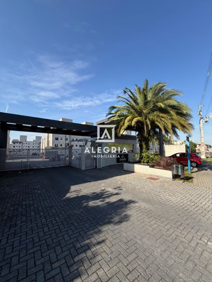 Lindo Apartamento Semi Mobiliado 02 Dormitórios no Residencial Casa Blanca em São José dos Pinhais