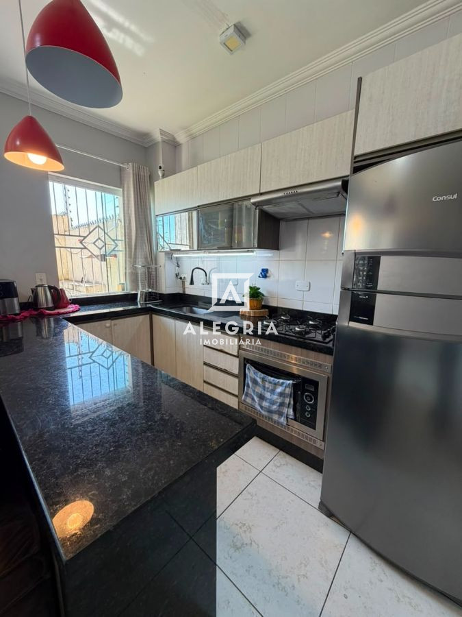 Apartamento terreo com garden no bairro Costeira em São José dos Pinhais