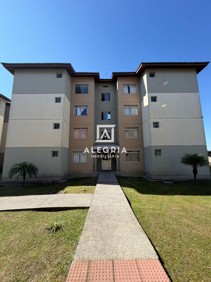 Apartamento no bairro Guatupê em São José dos Pinhais