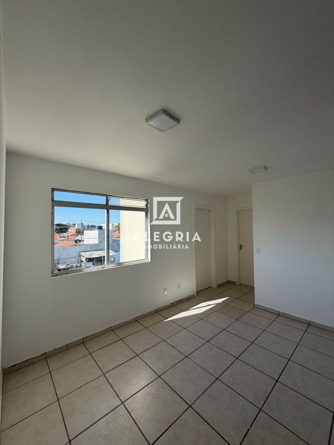 Apartamento no bairro Guatupê em São José dos Pinhais