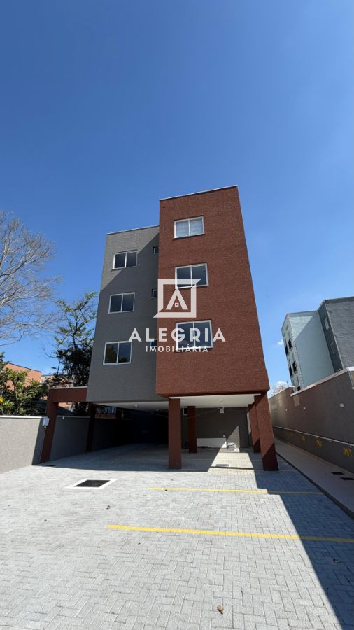 Lindo Apartamento Contendo 02 Dormitórios Sendo 01 Suite no São Cristovão em São José dos Pinhais