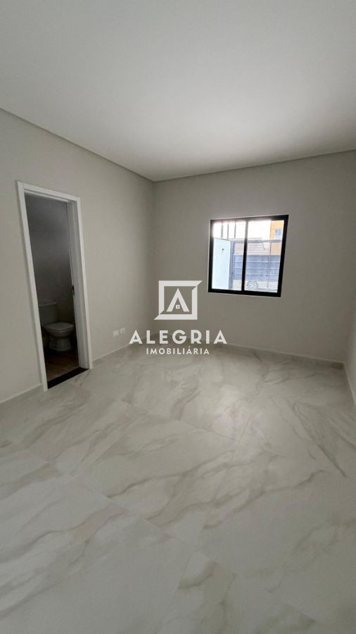 Belissima Casa a Venda no Afonso Pena Contendo 03 Dormitórios Sendo 01 Suite em São José dos Pinhais